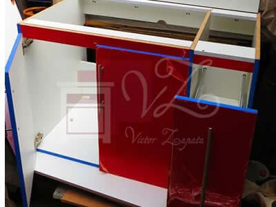 Remodelación de alacena con laminado plástico.